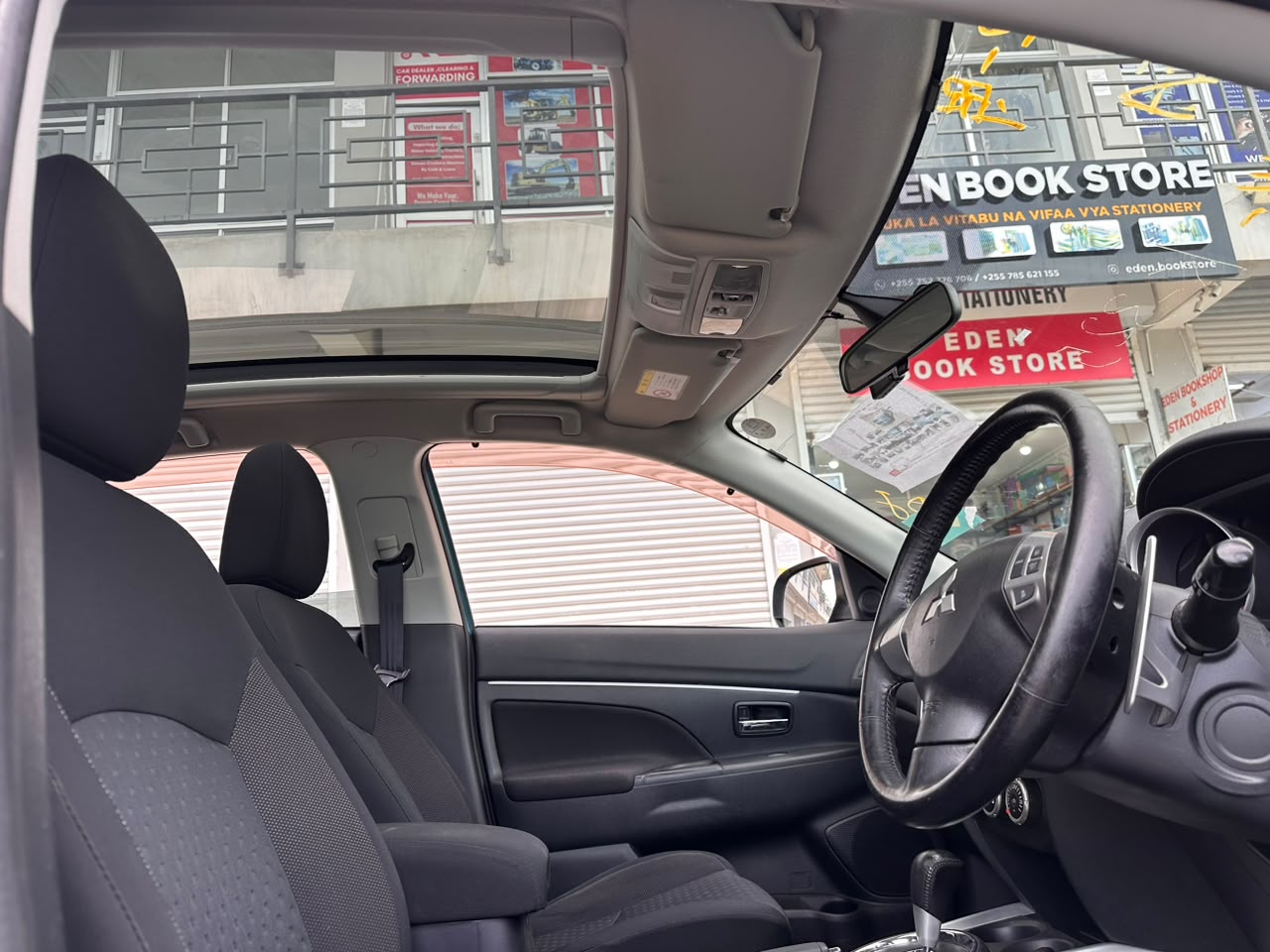 MITSUBISHI RVR thumbnail 5